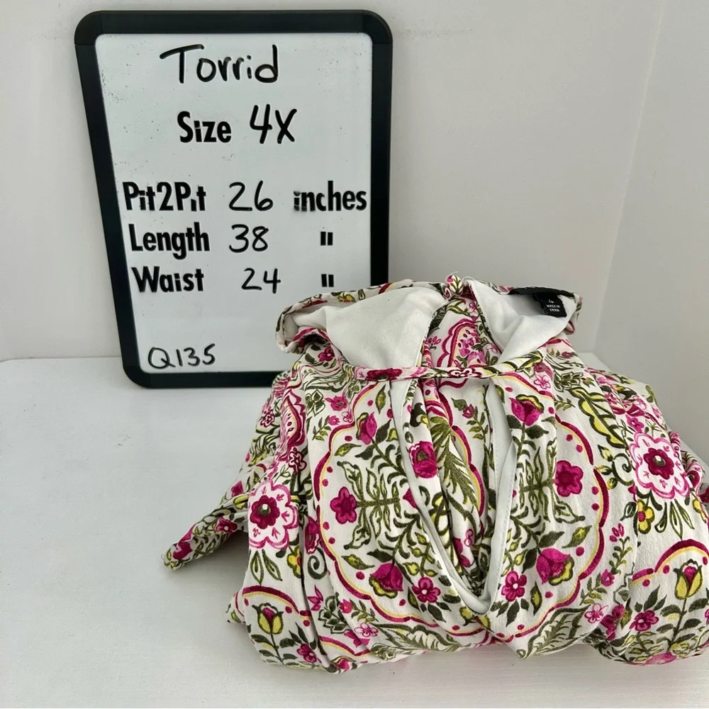Torrid Pink Floral Keyhole Neckline Challis Skater Dress Size 4X - Picture 16 of 16